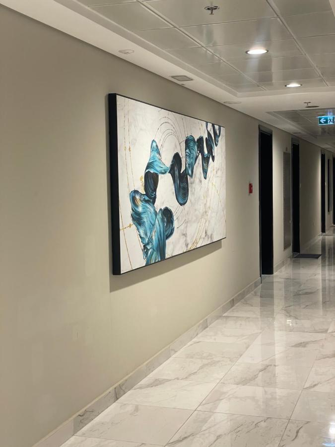 Mag 565, Boulevard, Dubai South, Dubai Exterior foto